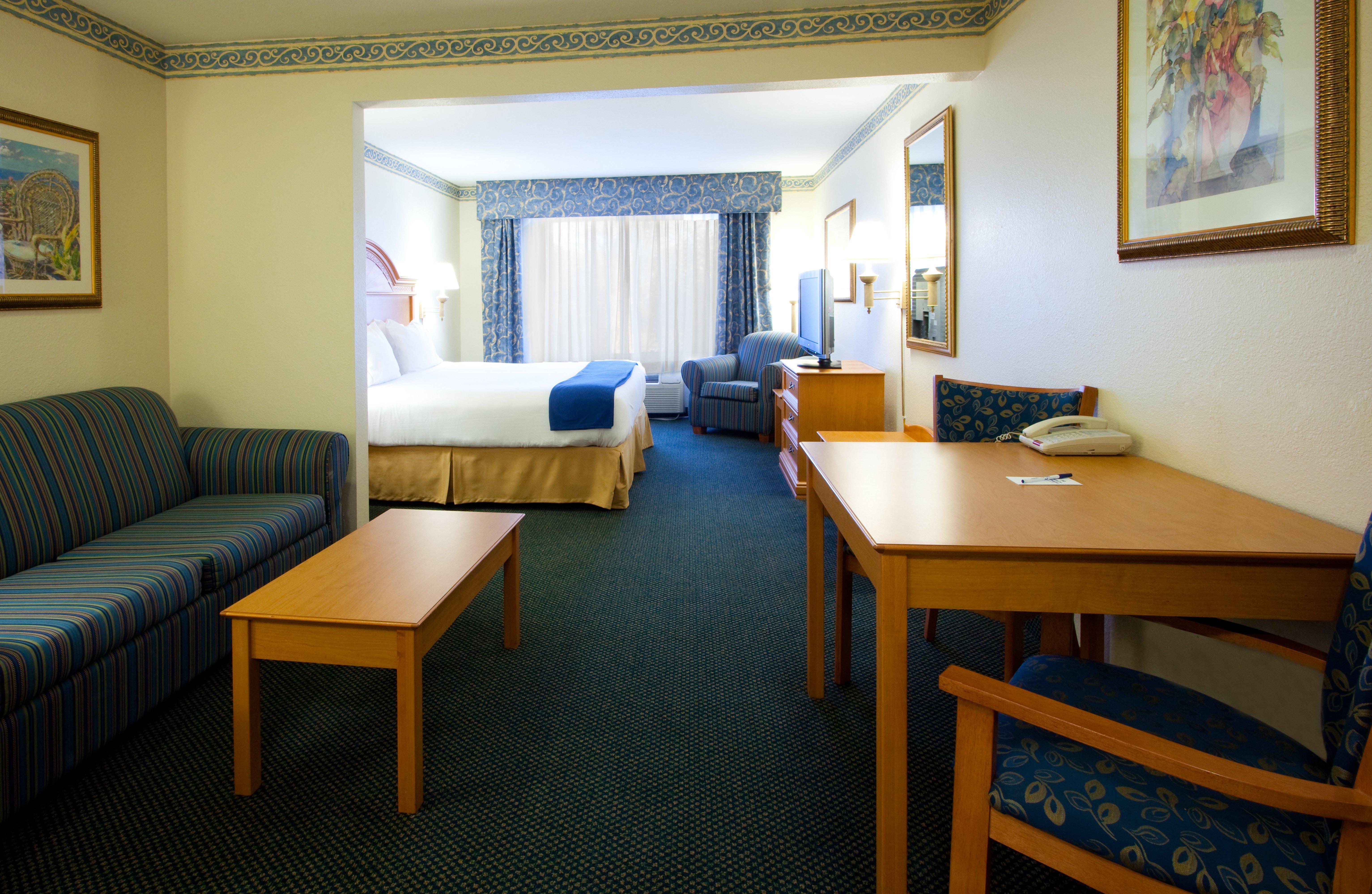 Holiday Inn Express Hotel & Suites Jacksonville-Blount Island By Ihg Rum bild